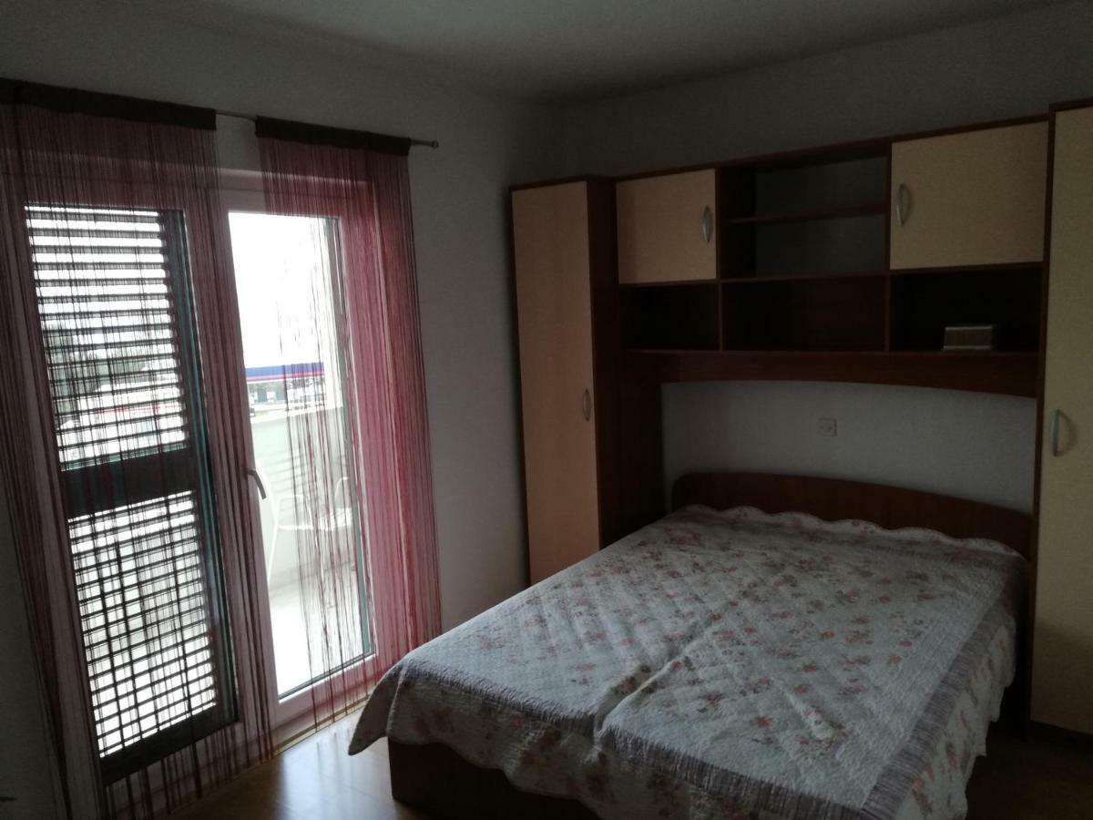 Apartmani Sabic A2 Plus1 Makarska Eksteriør billede